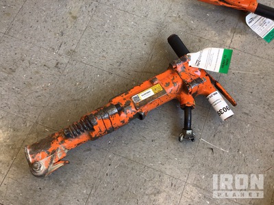APT 190 Pneumatic Demolition Breaker