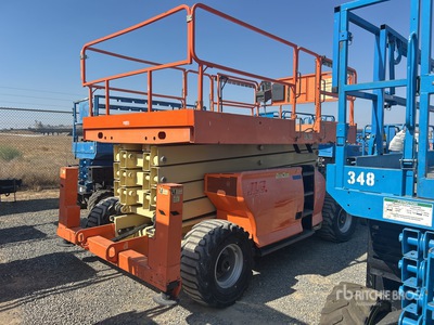 2014 JLG 4394RT 4x4 Diesel Scissor Lift
