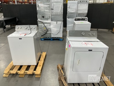 (2) Washers, (1) Dryer & (4) Washer/Dryer Combos