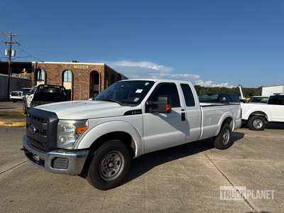 2016 Ford F-250 XL 4x2 Extended Cab Pickup