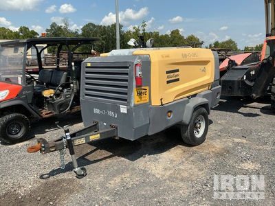 2016 Atlas Copco XATS400PEJD7IT4 400 cfm Mobile コンプレッサー