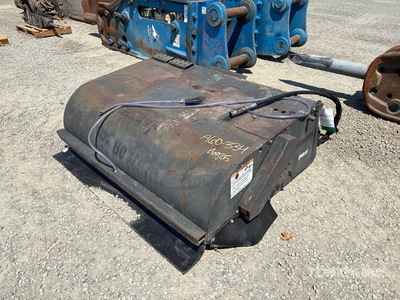 2018 Bobcat 6707144 60 in Skid Steer Sweeper