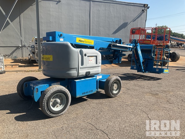 ELEVADOR ARTICULADO 2015 GENIE Z4525J