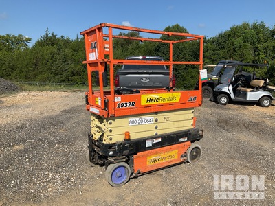 2018 JLG 1932R Electric Scissor Lift
