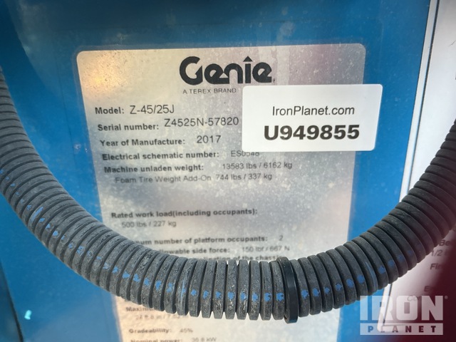 ELEVADOR ARTICULADO 2017 GENIE 4WD Z4525J