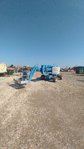 Genie Articulating Boom Lifts For Sale | IronPlanet
