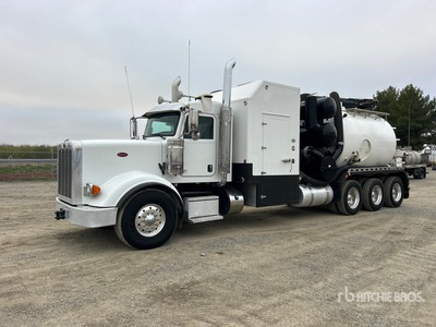 2020 Peterbilt 367 8x6 Vacuum Excavator Truck