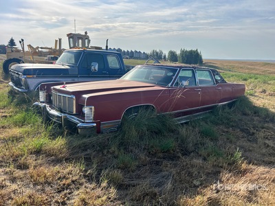 1975 Lincoln Town Car Autovettura (Inoperable)