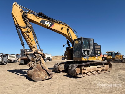 2016 Cat 335F L CR 油圧ショベル