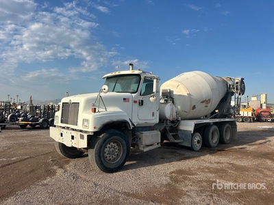 2006 International 5500i 10x4 Mixer Truck