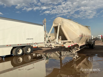 1992 Fruehauf T/A Remorque Pneumatique Pour Materiaux En Vrac