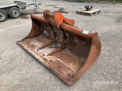 2050 mm Cleanup Godet d'excavatrice