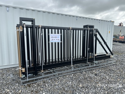 DXPS32S 32 ft x 5 ft 5 in Bi-Parting Cantilever Electric Einfahrtstor (Unused)