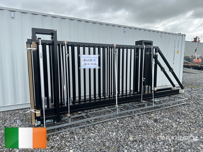 DXPS32S 32 ft x 5 ft 5 in Bi-Parting Cantilever Electric Driveway Gate (Unused)