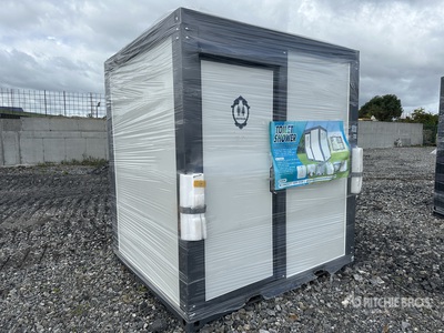 7 ft x 6 ft 5 in x 8 ft Toilet/ Shower Room Divers - Structure portative