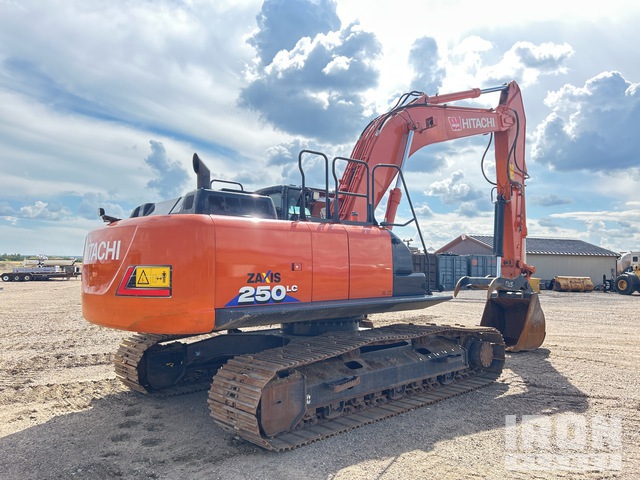 EXCAVADORA 2022 HITACHI EXCAVATOR