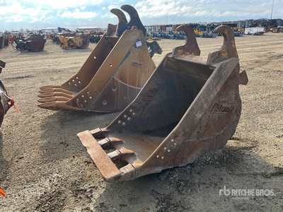 Brandt 36 in Q/C Digging دلو حفارة - Fits 250 Series