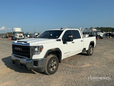 2022 GMC Sierra 2500HD 4x2 Crew Cab Pickup