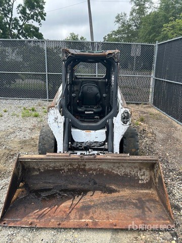 MINI CARGADOR SOBRE RUEDAS 2019 BOBCAT S550