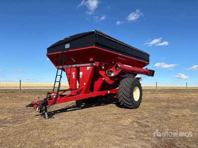 2013 Unverferth 9250 S/A Chariot à grains