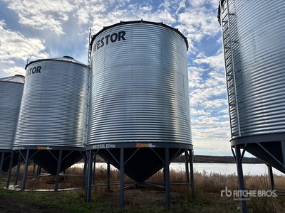 2013 Westor 1805 +/- 4920 bu 5 Ring Hopper Grain Bin