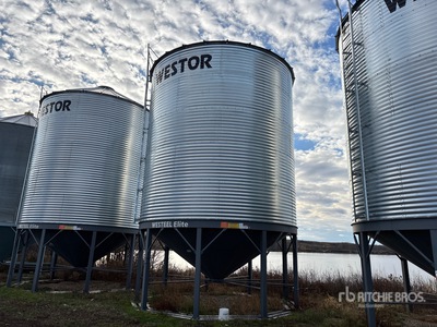 2012 Westor 1805 +/- 4920 bu 5 Ring Hopper Grain Bin