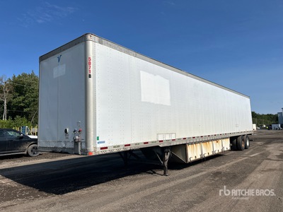 2007 Vanguard 53 ft x 102 in T/A Remolque de furgoneta