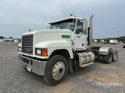 2018 Mack CHU613 6x4 Day Cab Truck Tractor