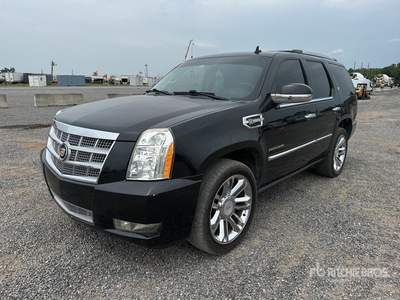 2011 Cadillac Escalade Platinum 2WD Hybrid SUV Sport Utility Vehicle