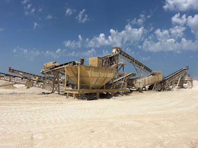 Ripl-Flo 8x20 TDSH Vibrating screen Wash Plant