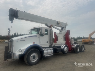 Elliott 1800 36000 lb Straight Boom on 2005 Kenworth T-800 8x4 Boom Truck