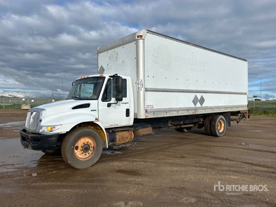 2009 International 4300 4x2 Van Truck