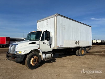 2009 International 4300 Van Truck