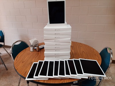 (21) iPad Pros (No adapters or power cords)
