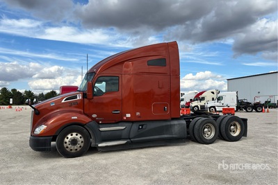 2019 Kenworth T680 6x4 T/A Sleeper Truck Tractor