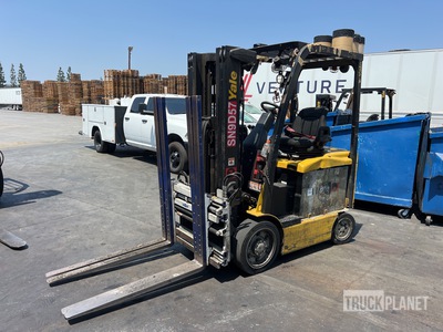 2020 Yale ERC050VG 3700 lb Chariot Élévateur Électrique