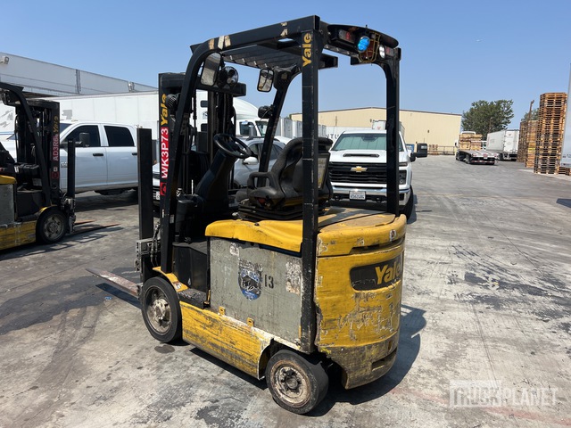 MONTACARGAS ELéCTRICO 2020 YALE ERC050VG