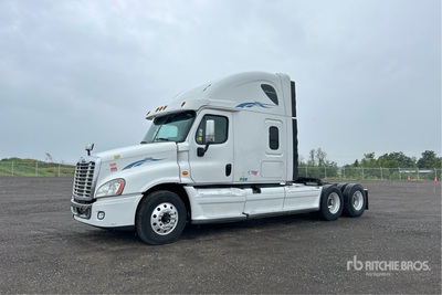 2014 Freightliner Cascadia 125 6x4 Cabina con cuccetta per trattore stradale