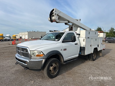 2011 ETI ETC37IH 37 ft on 2011 Dodge Ram 5500 4x4 Arbeitsbühne-Lkw