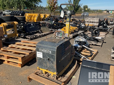 Bomag BPR 60/65D ضاغطة الألواح الاهتزازية (Inoperable)