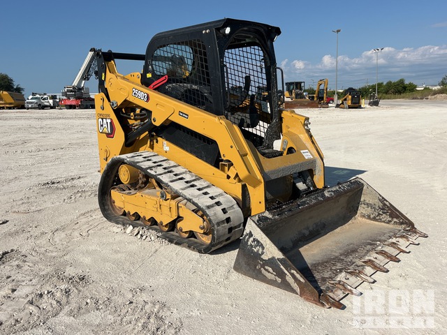 MINI CARGADOR SOBRE ORUGAS 2022 CATERPILLAR 259D3