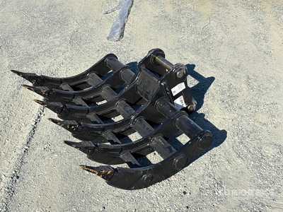 Bully Dog Equipment 48 in Brush Baggerrechen - Fits CAT 307/308, Yanmar VIO 80, Yanmar VIO 100 (Unused)
