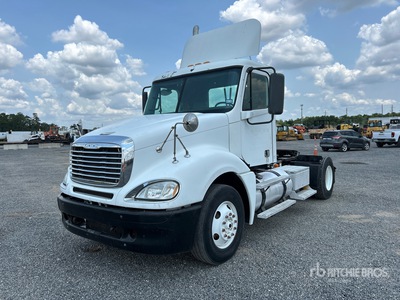 2007 Freightliner Columbia 120 4x2 Cabina per trattore stradale 2 assi
