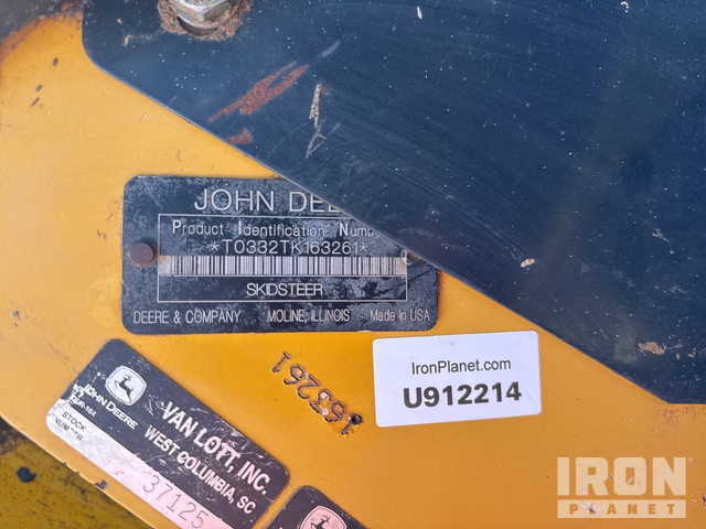 MINI CARGADOR SOBRE ORUGAS 2008 JOHN DEERE CT332