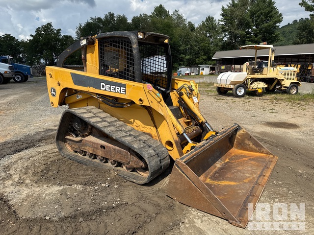 MINI CARGADOR SOBRE ORUGAS 2008 JOHN DEERE CT332