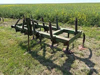 John Deere 8 ft 3-Point Landscape Cultivator