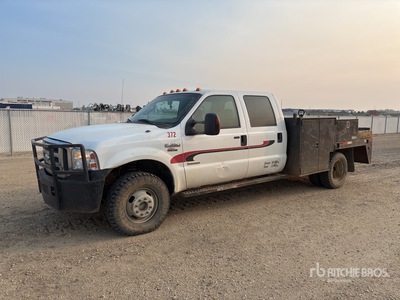 2007 Ford F-350 XLT 4x4 Crew Cab Camión Utilitario