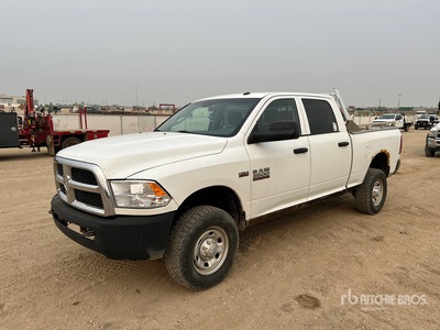 2014 Ram 2500 ST 4x4 Crew Cab Pickup