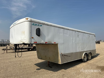 2000 Argo 19 ft T/A Gooseneck Tool Crib Enclosed Trailer