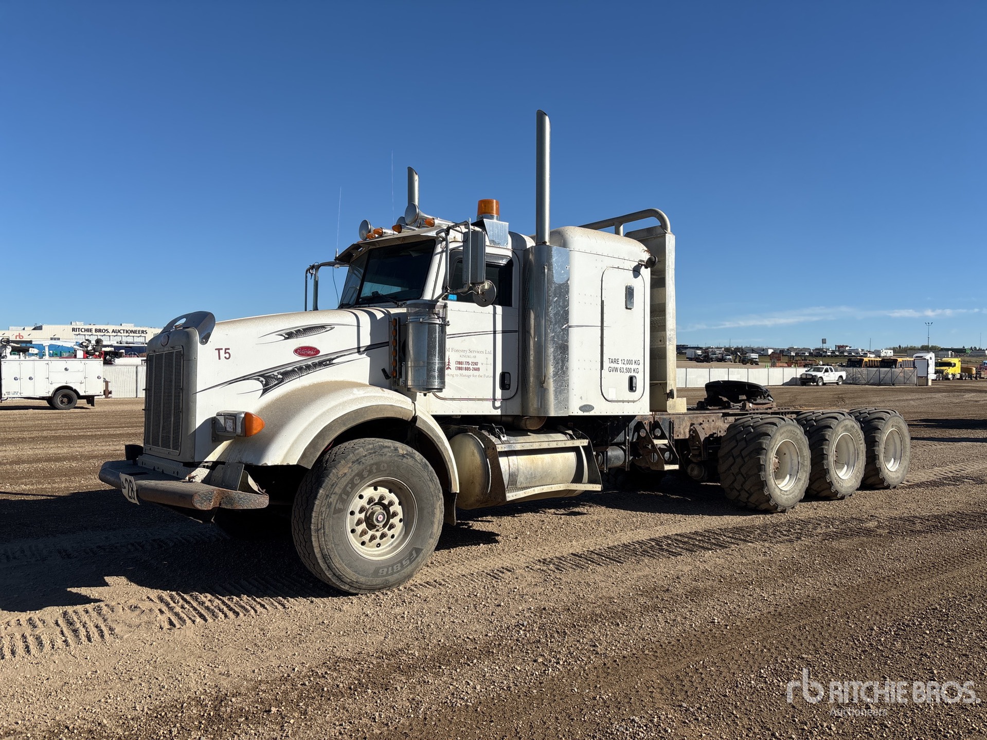 2005 Peterbilt 378 8x6 Logging 4-Achs Sattelzugmaschine mit Schlafkabine